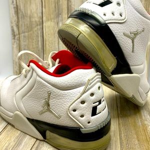 Nike Air Jordan Big Fund Basketball Youth Sneakers
